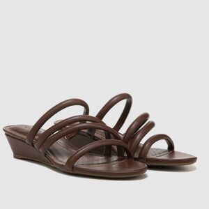 BRAND NEW LIFESTRIDE YOURS TRULY STRAPPY HEEL SANDALS R3